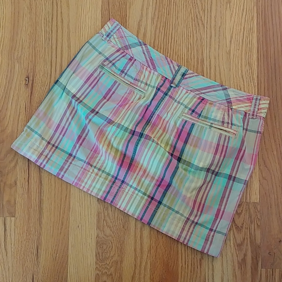 Old Navy mini skirt - Picture 2 of 3